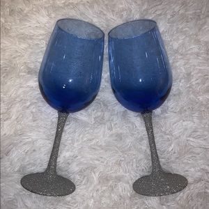 Pair of Custom Glittered Wine Glasses ✨